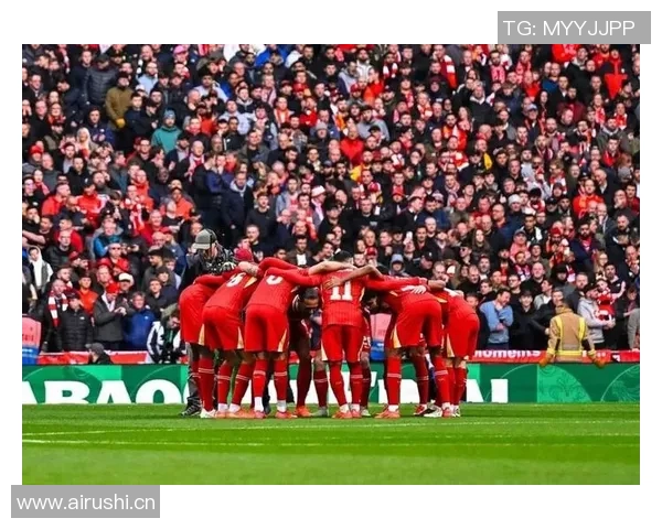 联赛杯与欧冠的双重挑战 对球队备战的影响 联赛杯与欧冠的双重挑战 对球队备战的影响